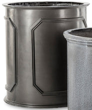 Load image into Gallery viewer, Stuart Round Planter